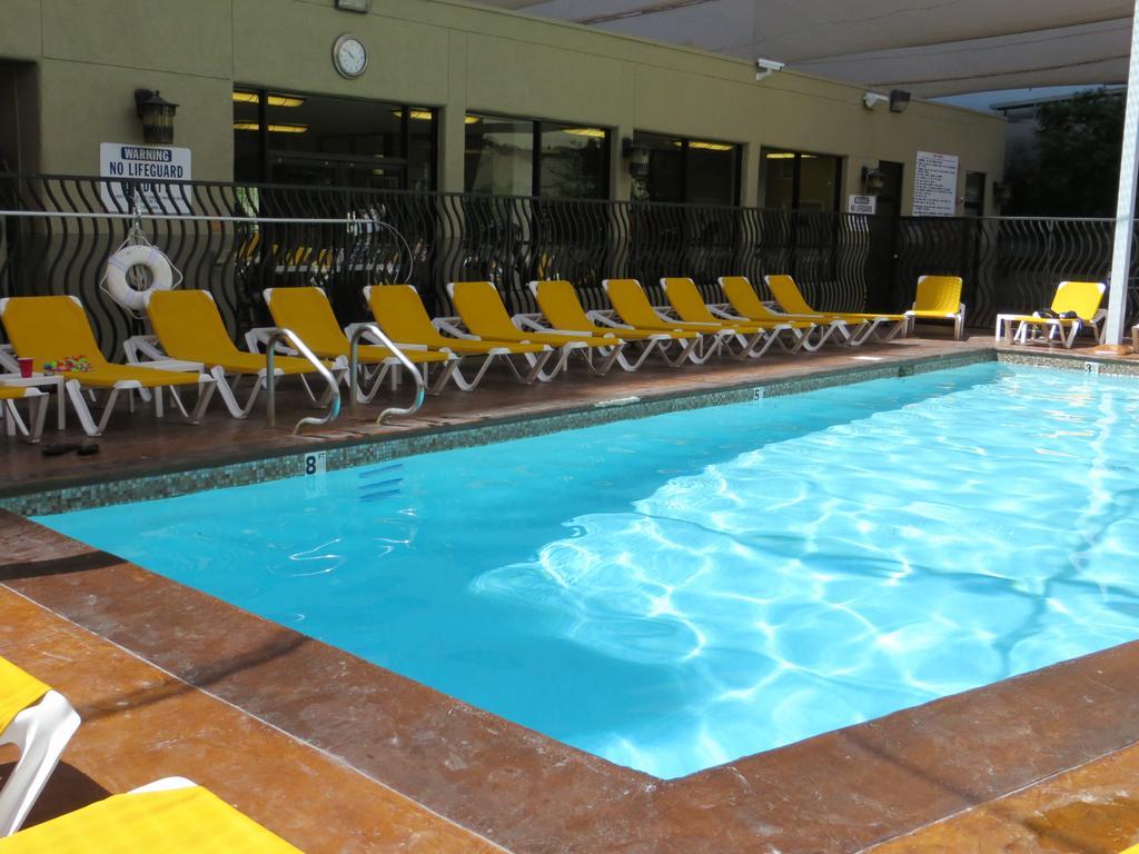 Aparthotel Getaways At The Jockey Club Las Vegas Exteriér fotografie