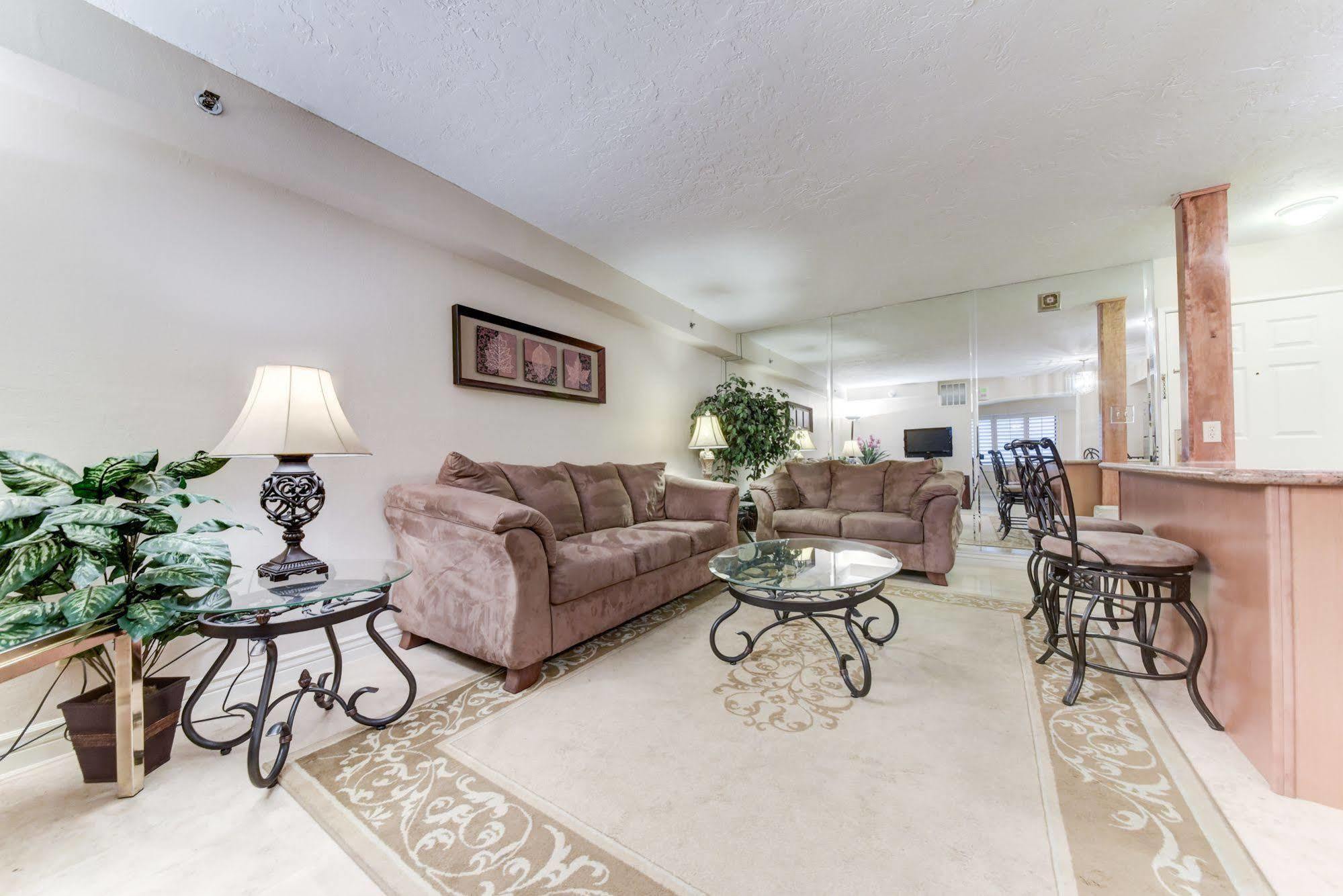 Aparthotel Getaways At The Jockey Club Las Vegas Exteriér fotografie