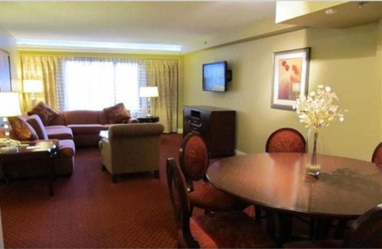 Aparthotel Getaways At The Jockey Club Las Vegas Exteriér fotografie